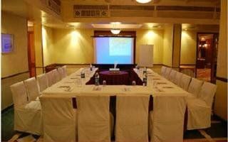 Hotel Celebrations Navi Mumbai Esterno foto